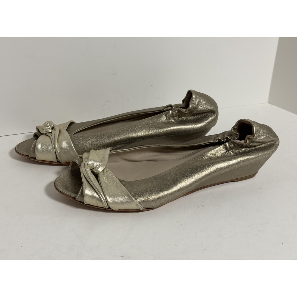 AGL Attilio Giusti Leombruni metallic leather slip-on twist peep toe wedge, 41.5